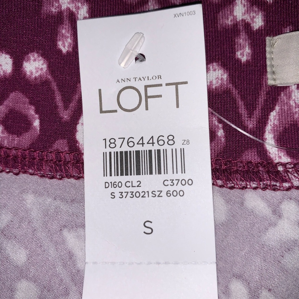 Ann Taylor LOFT Skirt - Picture 5 of 5